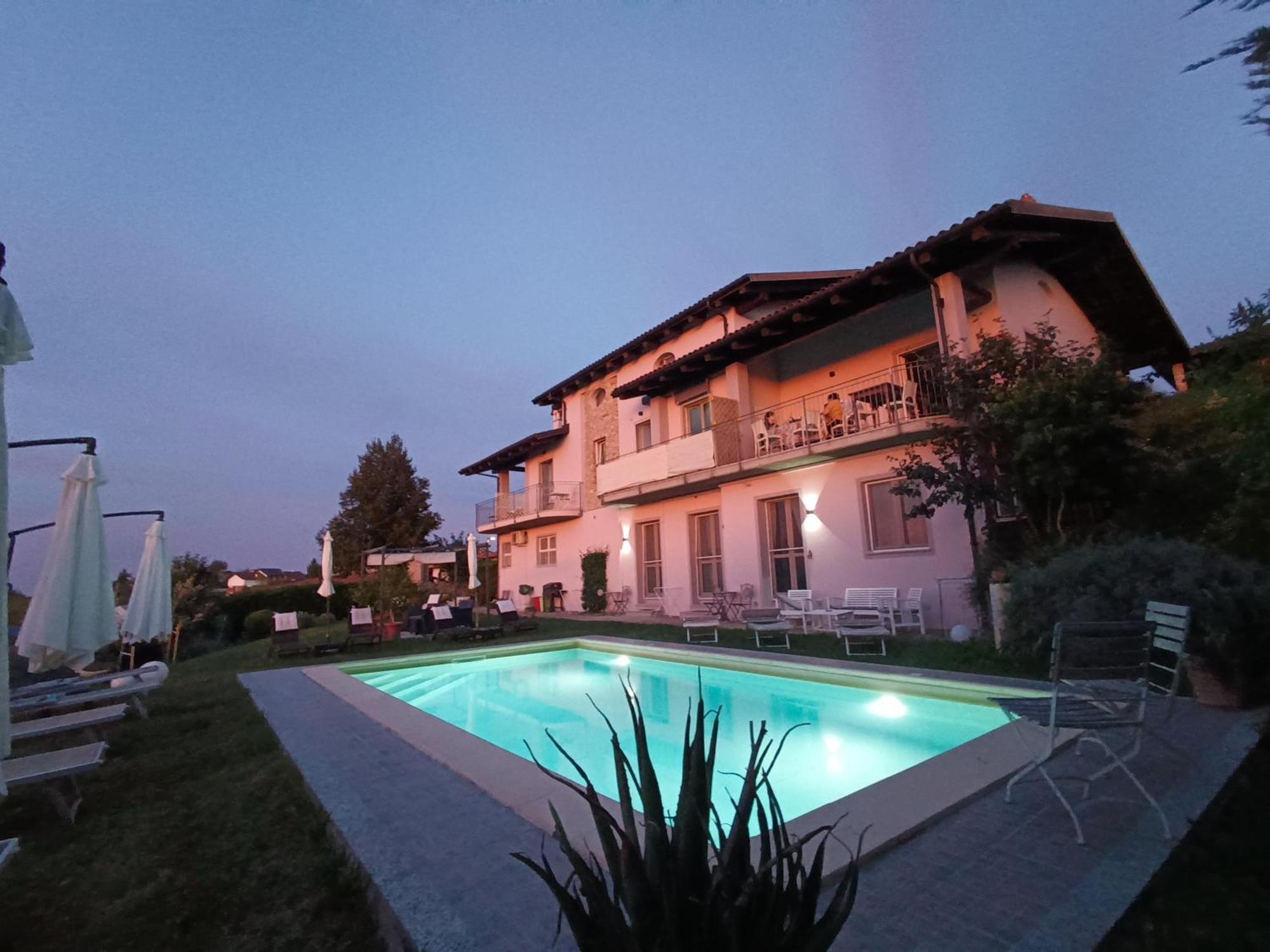 Domus Langhe 3* Treiso